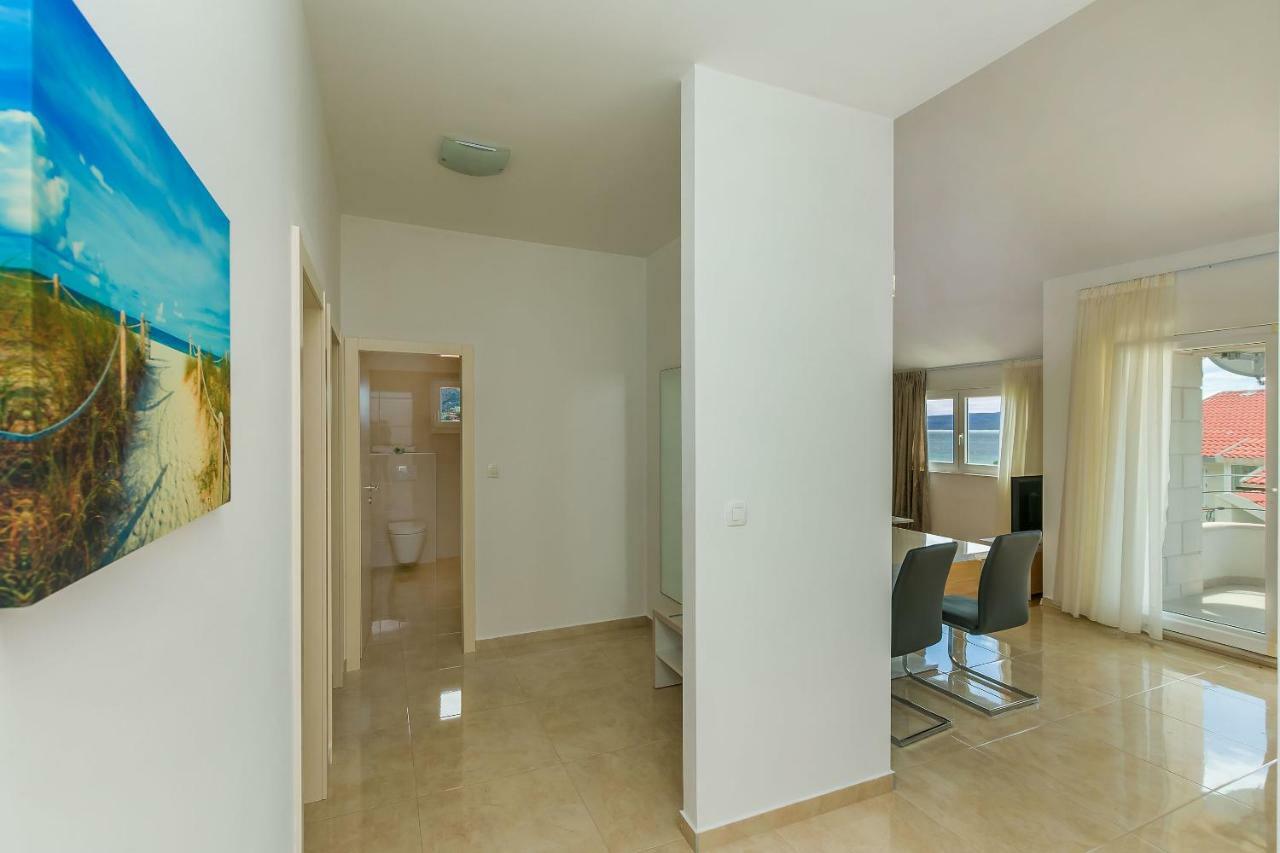 Apartments Villa Aquamarine Duce Exterior photo
